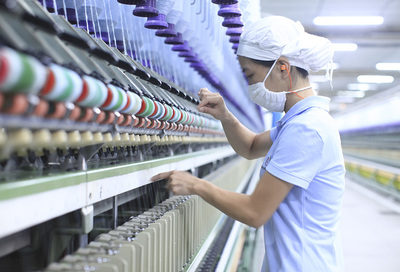 網易嚴選爆款是如何生產的?我們去一家襯衫工廠看了看