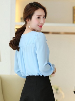 蕾絲泡泡袖純色雪紡襯衫-淺藍色 - 聚美優品 - 最大正品化妝品電商,在美上市,品牌防偽碼,7天無理由退貨,質量保險